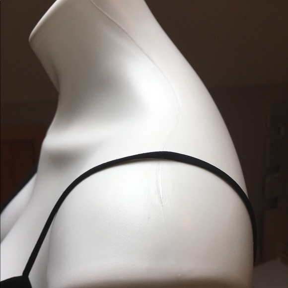 Black gown size 12 - Picture 11 of 15